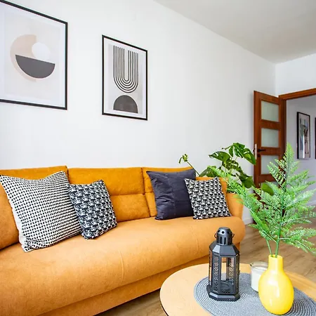 Nowowiejskiego 22 - Centrum Apartmán Poznaň