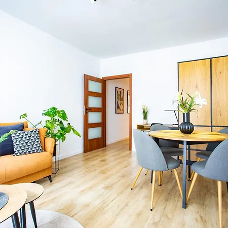 Nowowiejskiego 22 - Centrum Apartman Poznań